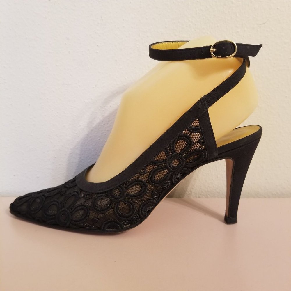 Escada 36.5 Black Embroidered Floral Ankle‎ Wrap Heels Classy Formal 5.5